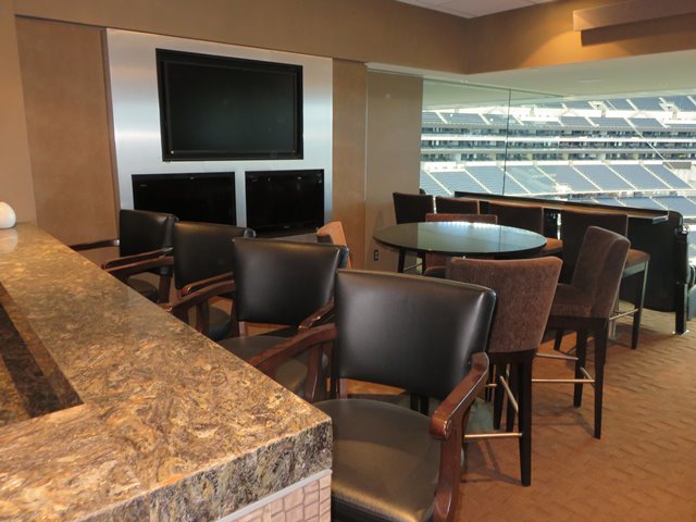 Dallas Cowboys Ring of Honor Suite 535 by Metro Tickets 