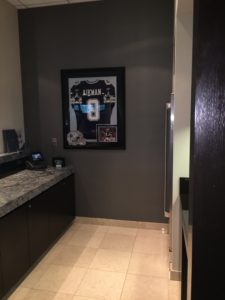 Hall of Fame Suite - Kitchen